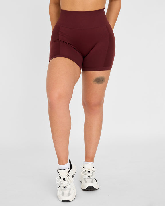 Evolucionar pantalones cortos sin costuras - hover image